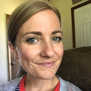 Meet your Posher, Devan